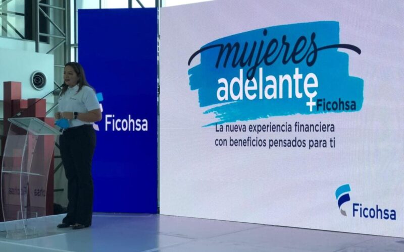 Liderazgo e integridad: el impacto de Mujeres Adelante en el empoderamiento femenino