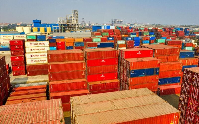 ¿Por qué usar carga marítima? Beneficios para empresas en Venezuela