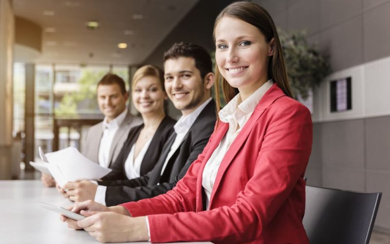 Servicio de reclutamiento: ventajas clave para atraer talento y optimizar recursos
